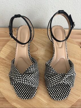 Adrienne Vittadini Womens Angi Wedge Sandals